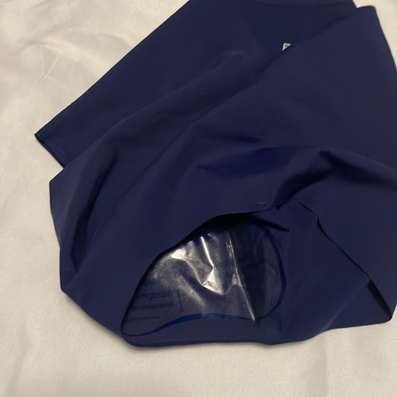 33EG.- The Invisible High-Rise Hipster. - Picture 7 of 7